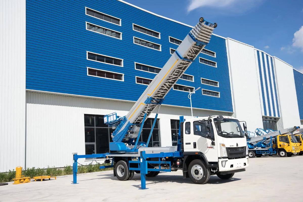 板桥镇小型云梯车上料车租赁多少钱