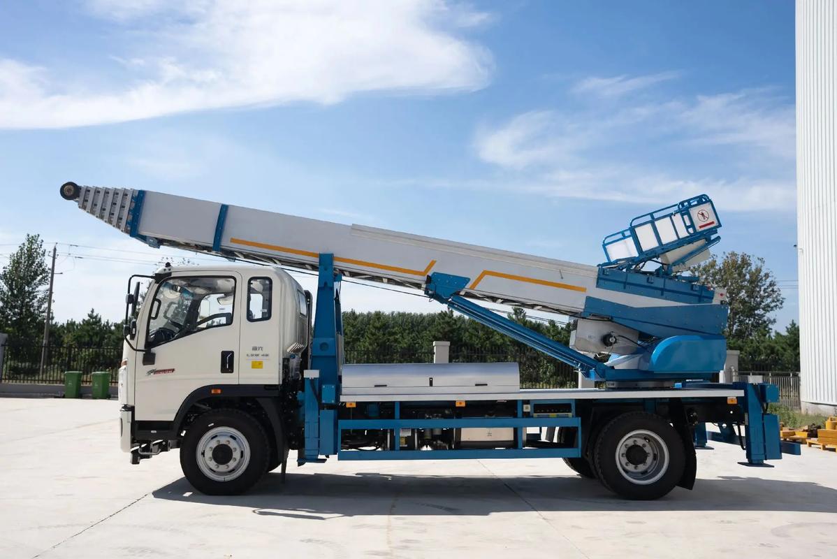 板桥镇云梯上料车租赁费用