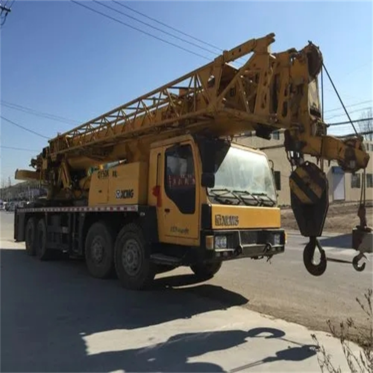 板桥镇哪里有专业吊车出租